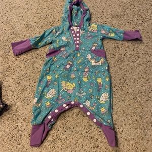 12/18m KJ’s Kreations merkitty romper